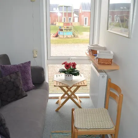 Leilighet Svava - 2-3km From The Sea By Interhome